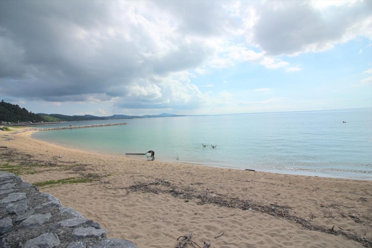 Beach Side Hotel Yamoriyanonikai Nago Luaran gambar